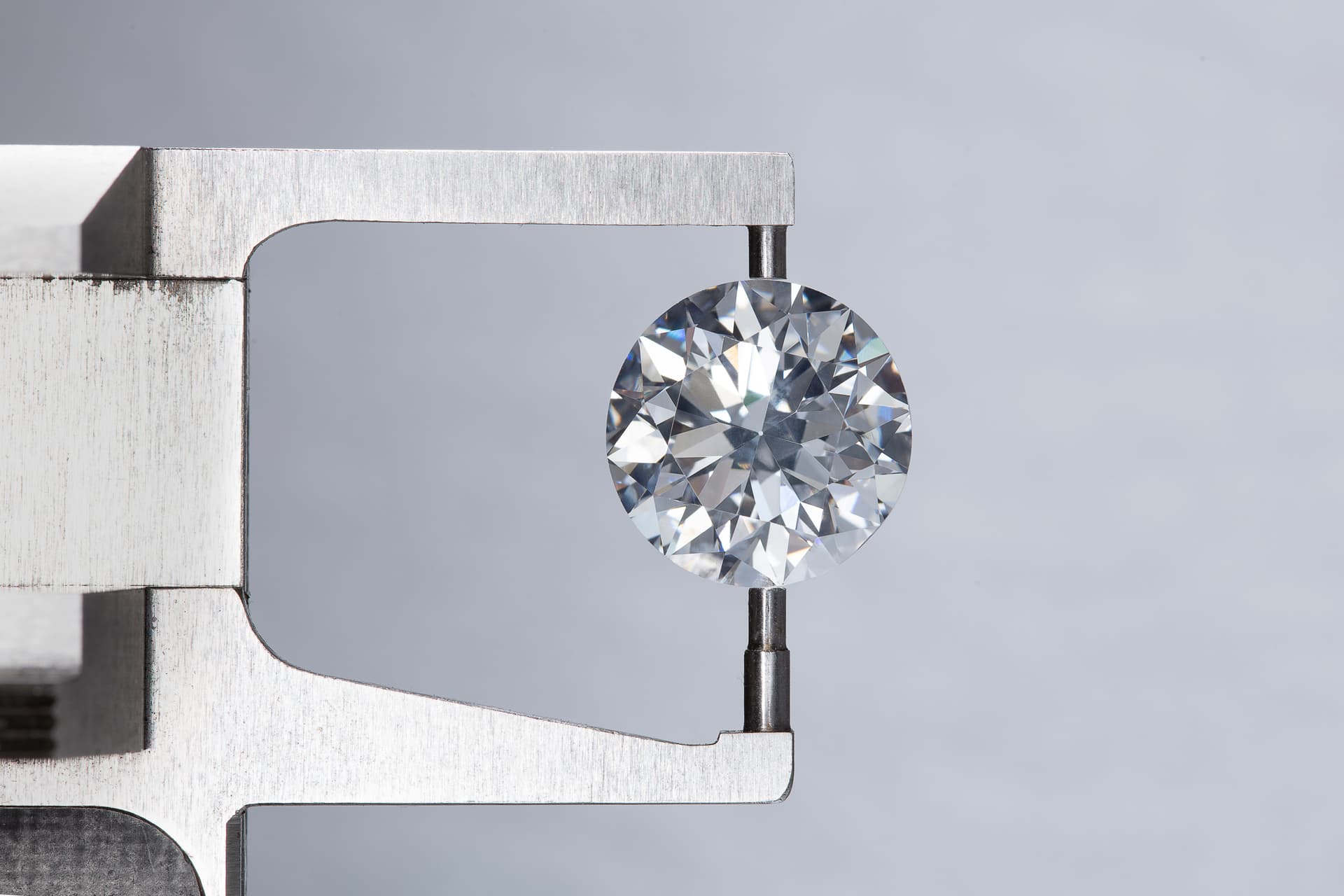 Rachat de perles & pierres précieuses à Boulogne-Billancourt